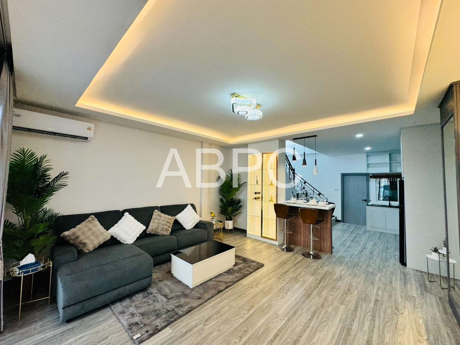 Town home Two - Storey for Sale in South Pattaya photo 6