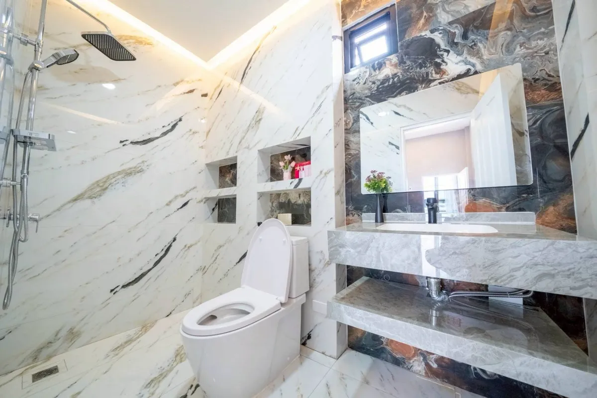 Brand-new 4 bedroom Private Pool House for Sale photo 12