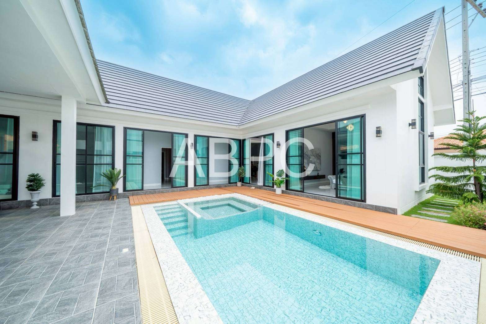 Brand-new 4 bedroom Private Pool House for Sale photo 8