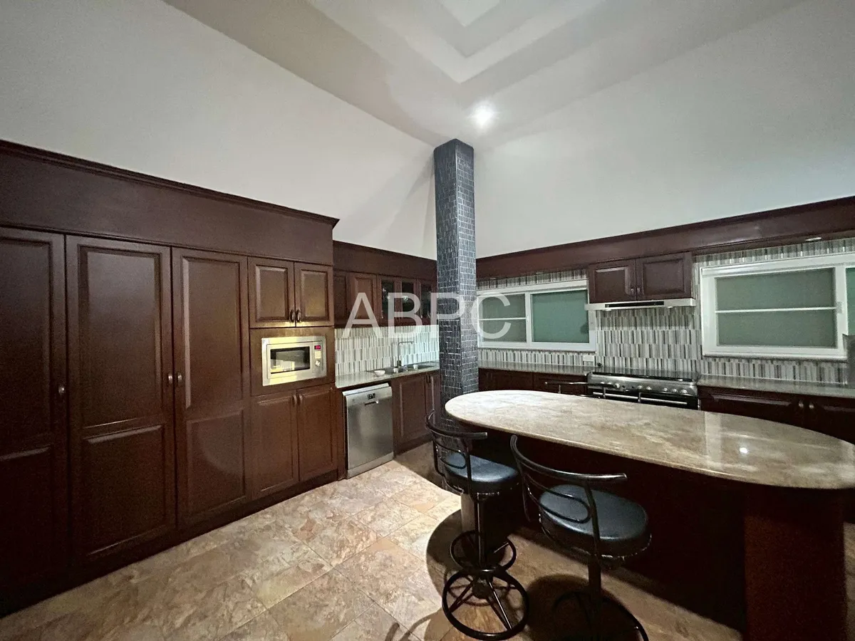 Renovated 3 Bed 3 Bath House At Secure Village In East Pattaya photo 7