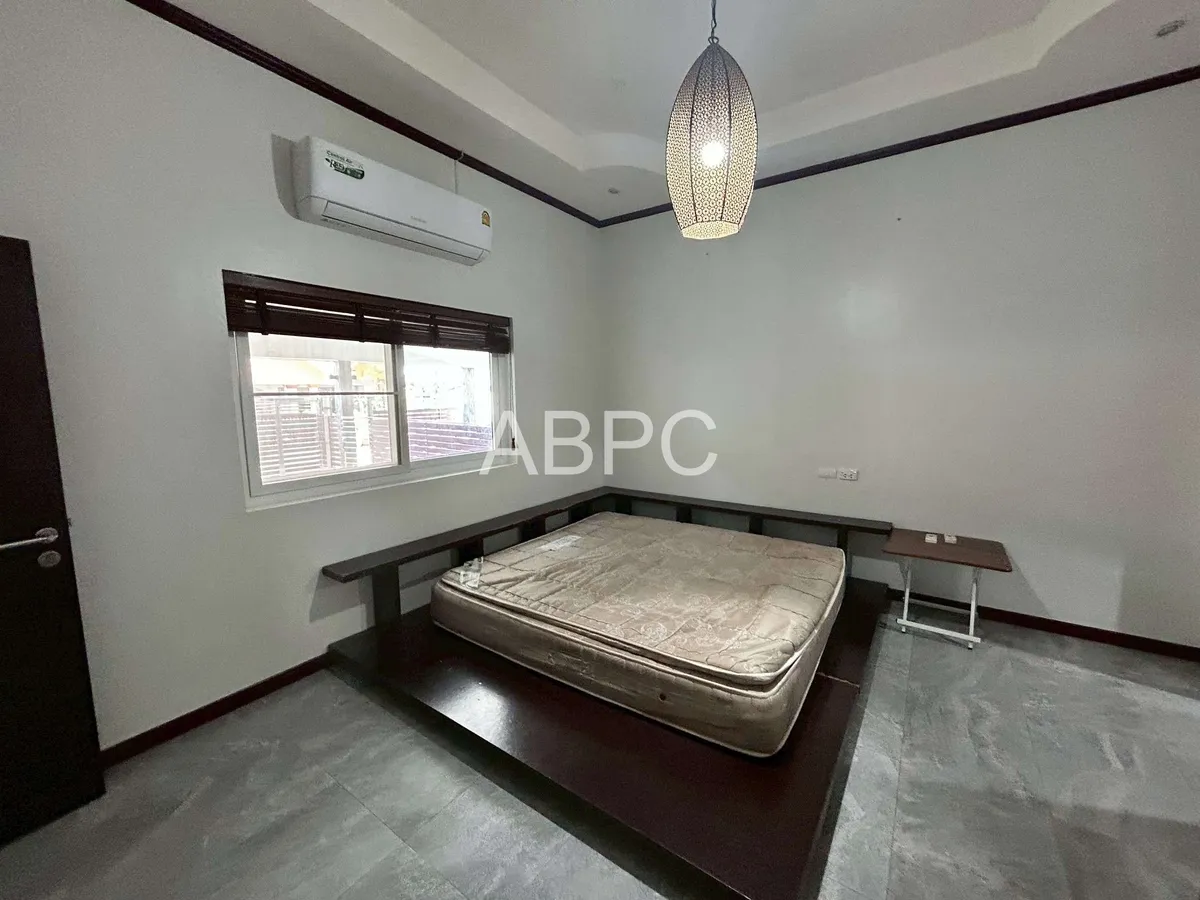 Renovated 3 Bed 3 Bath House At Secure Village In East Pattaya photo 9