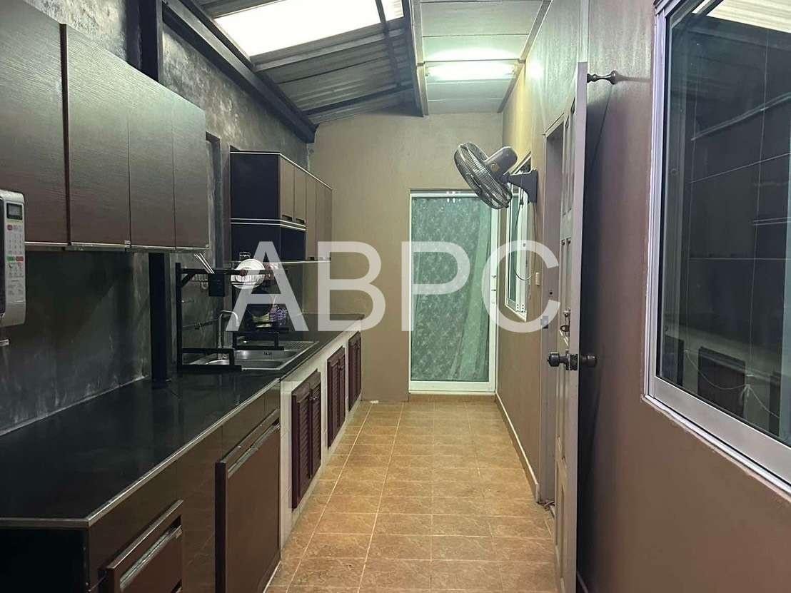 3 Bed 3 Bath House In East Pattaya photo 11