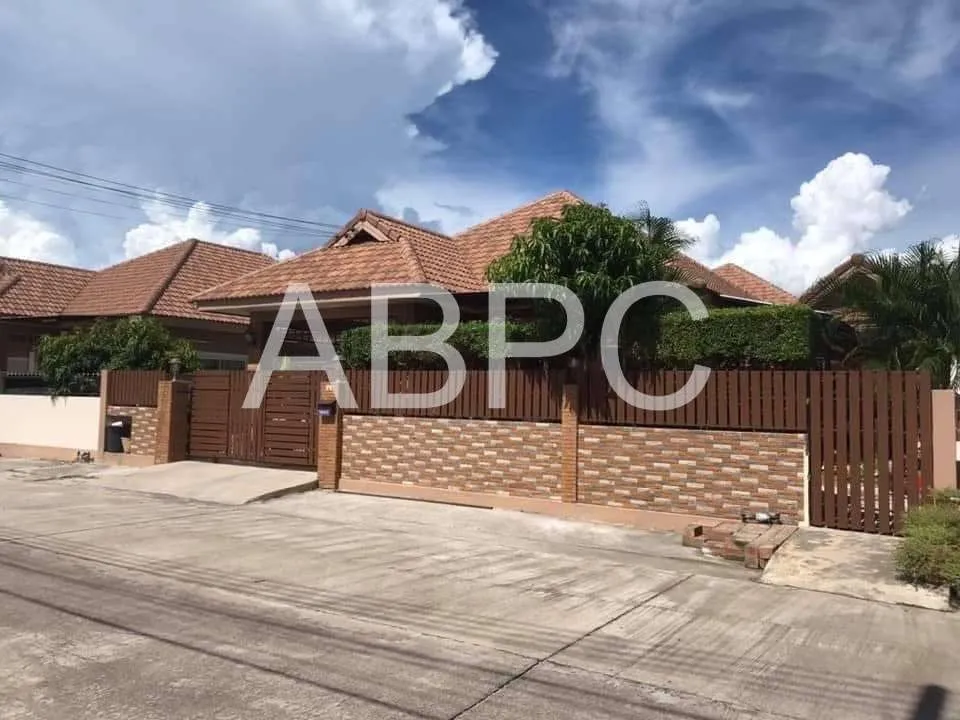 3 Bed 3 Bath House In East Pattaya