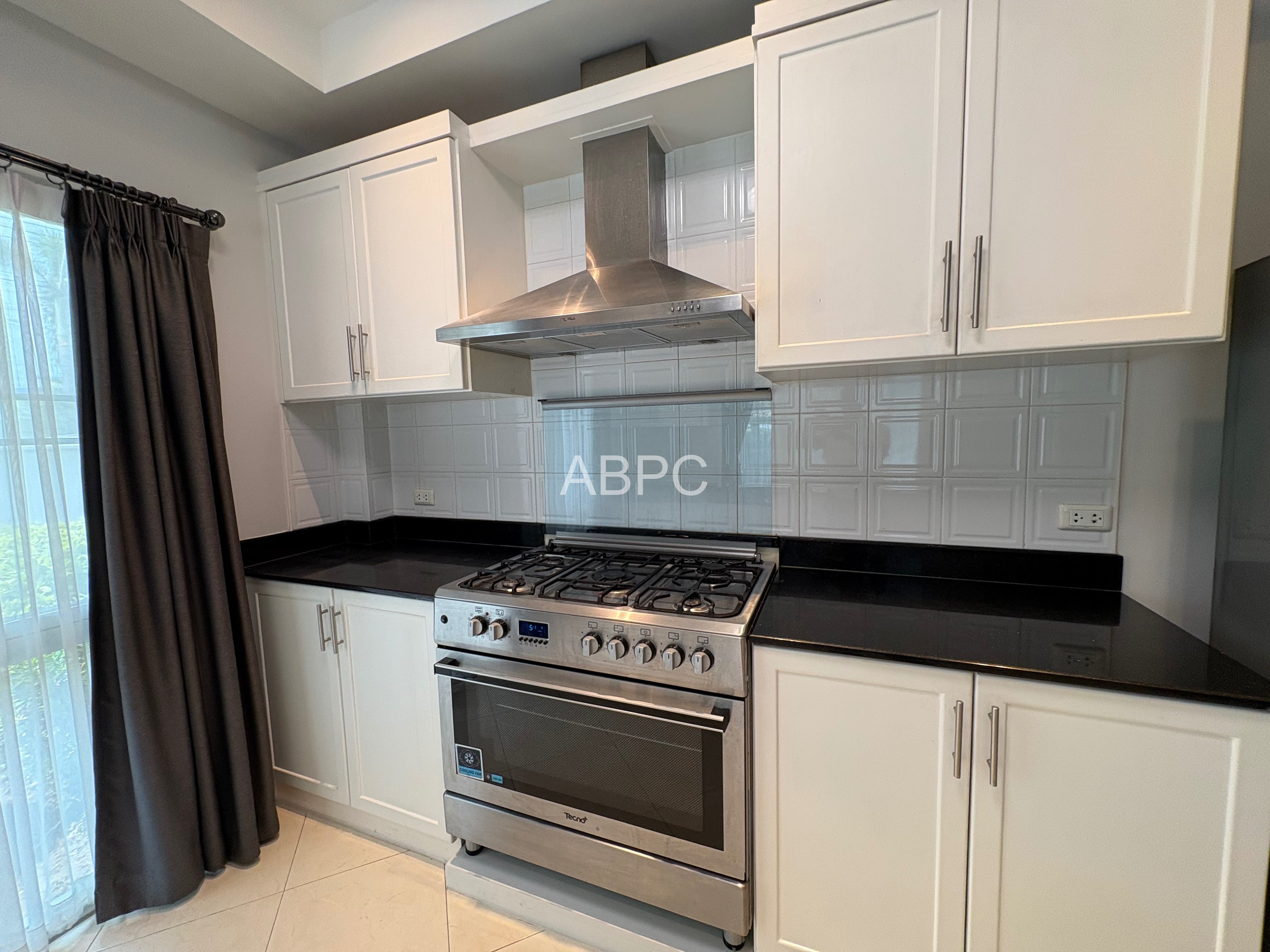 Large 3 Bed Pool Villa - Greenfield Villas 3 photo 3