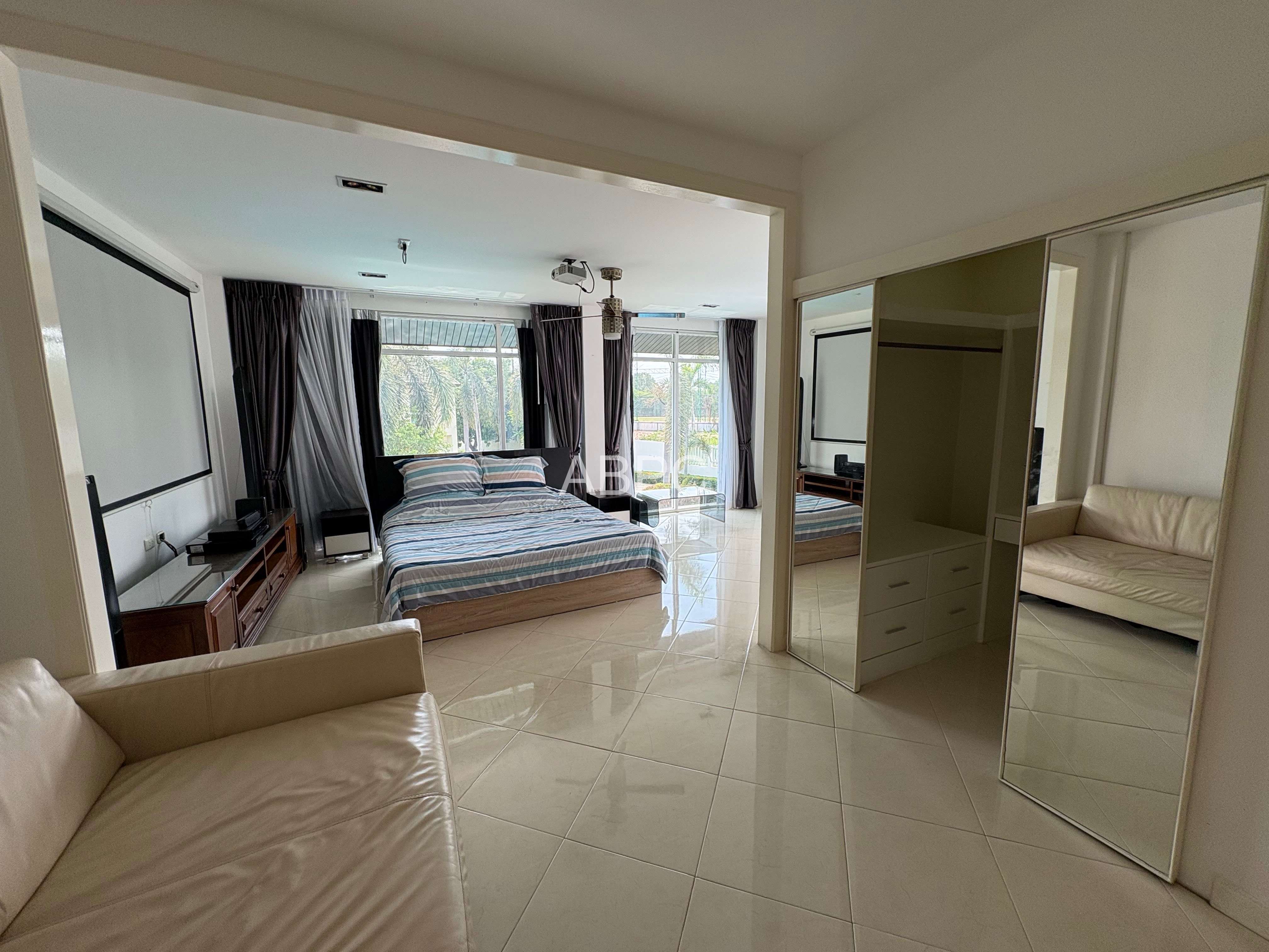 Large 3 Bed Pool Villa - Greenfield Villas 3 photo 11