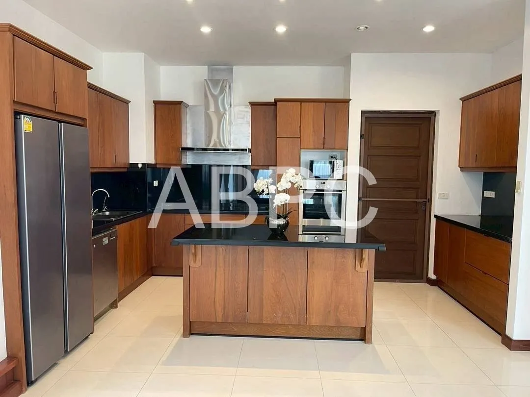 Pool villa For Rent In East Pattaya photo 2