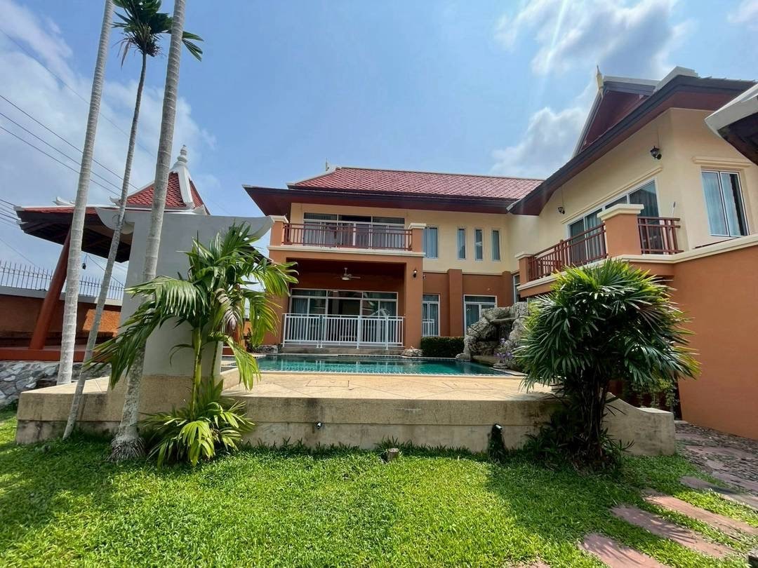 Pool villa For Rent In East Pattaya photo 13