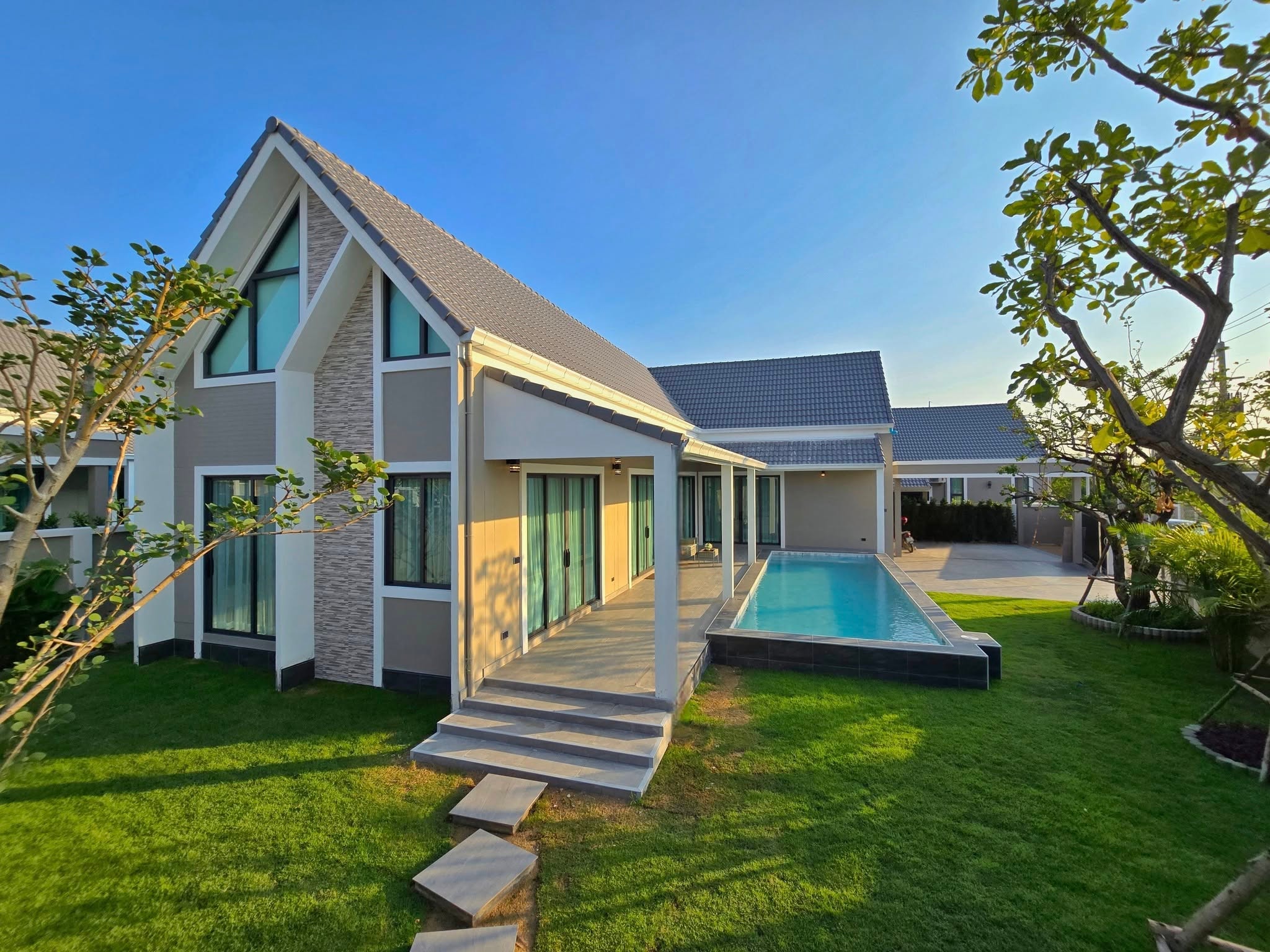 Spacious Private Pool Villa for Sale photo 16