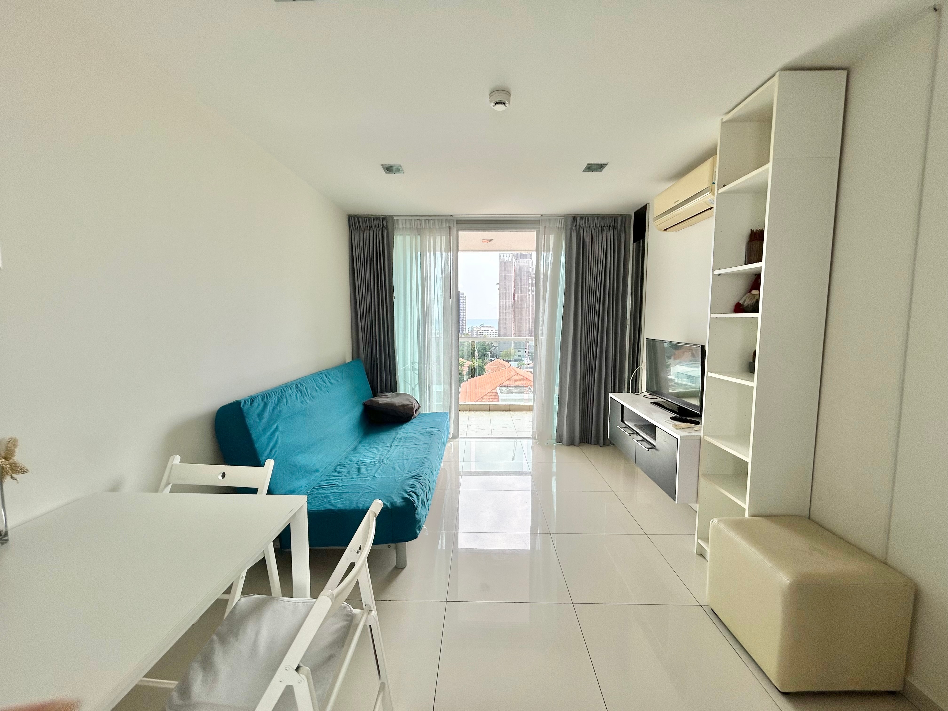 1 Bedroom Condo For Rent In Prahtamnak photo 12