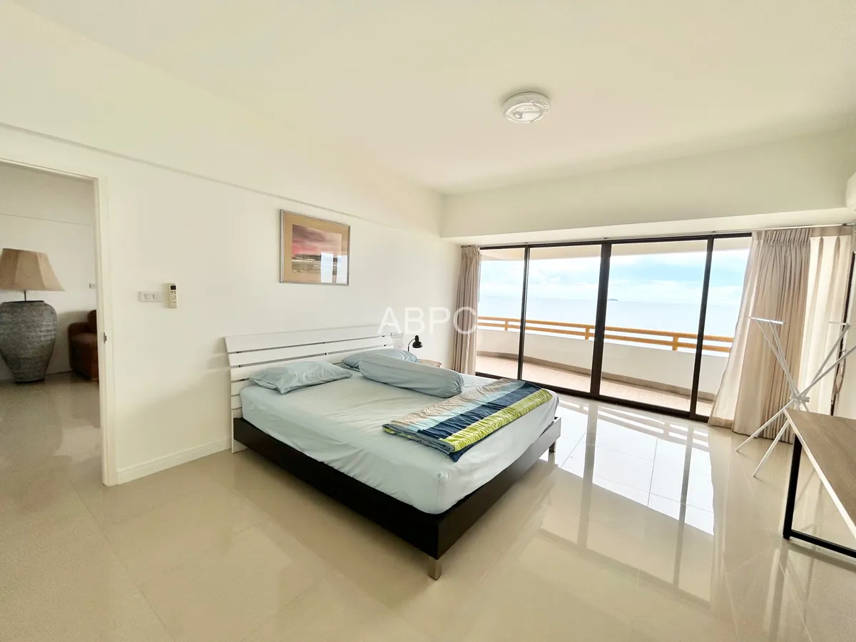 Ocean View 2 Bedroom Condo For Sale in Najomtien photo 8