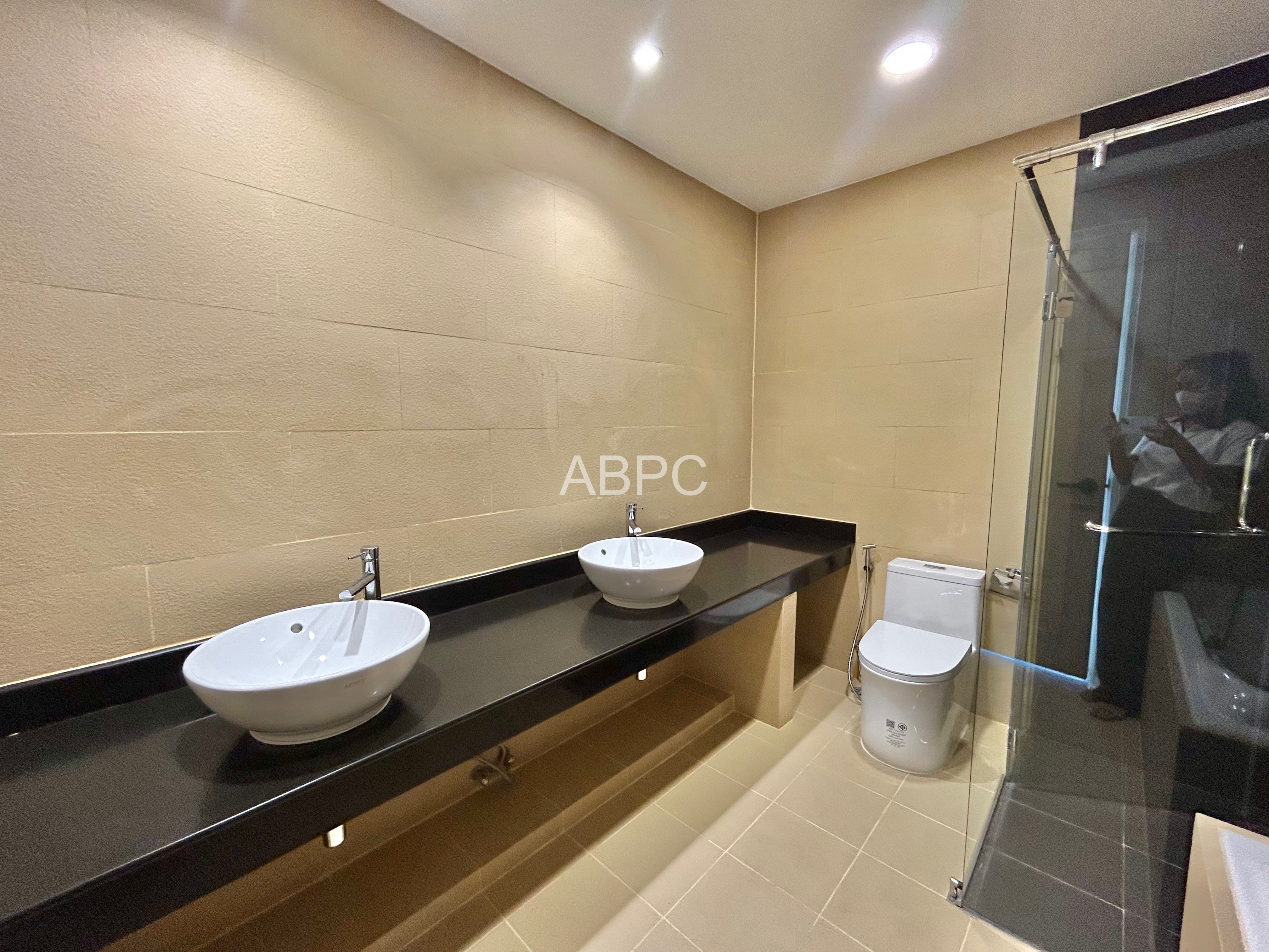 2 Bedroom Condo For Sale In Jomtien photo 10