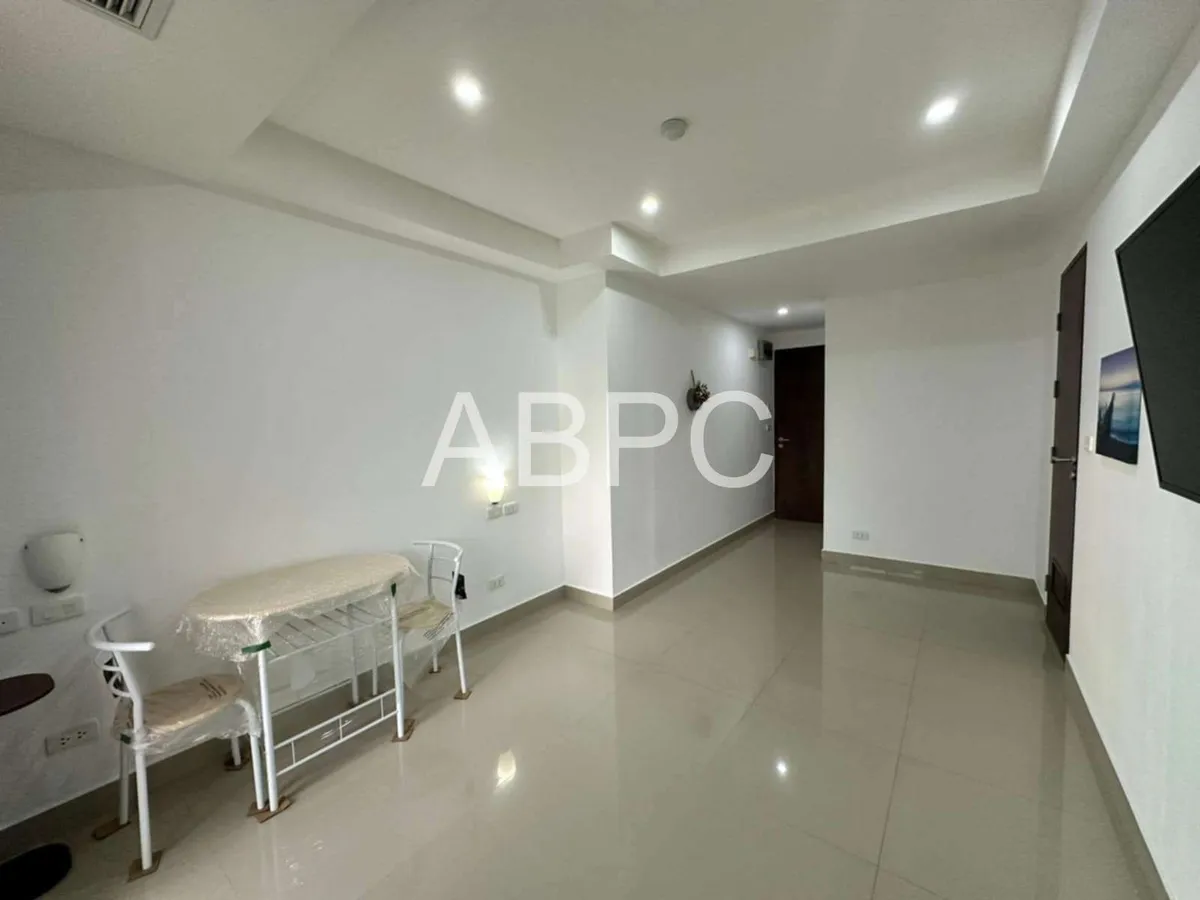 Very Cheap Nature View Studio Condo In Pratumnak photo 3