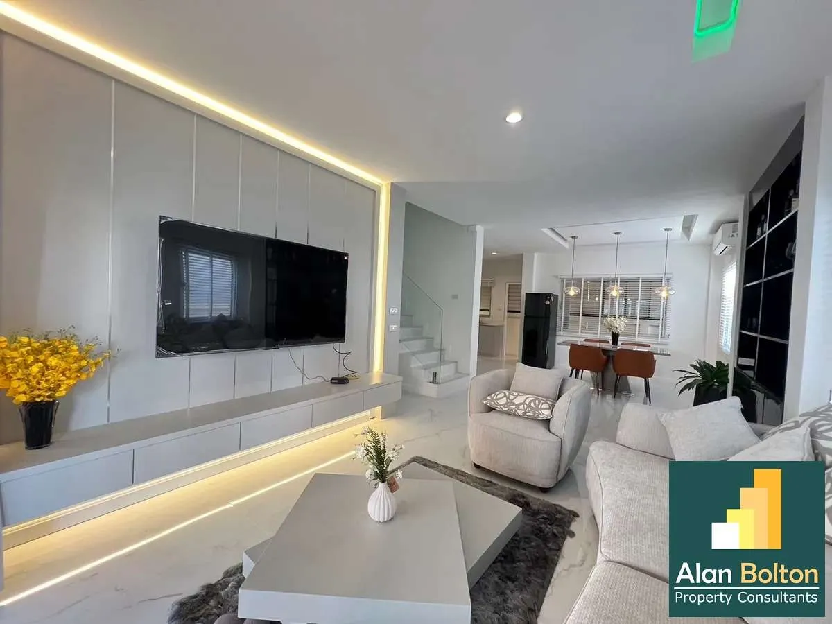 Luxury Brand New Renovated 3 Bed 3 Bath in Mapprachan photo 4