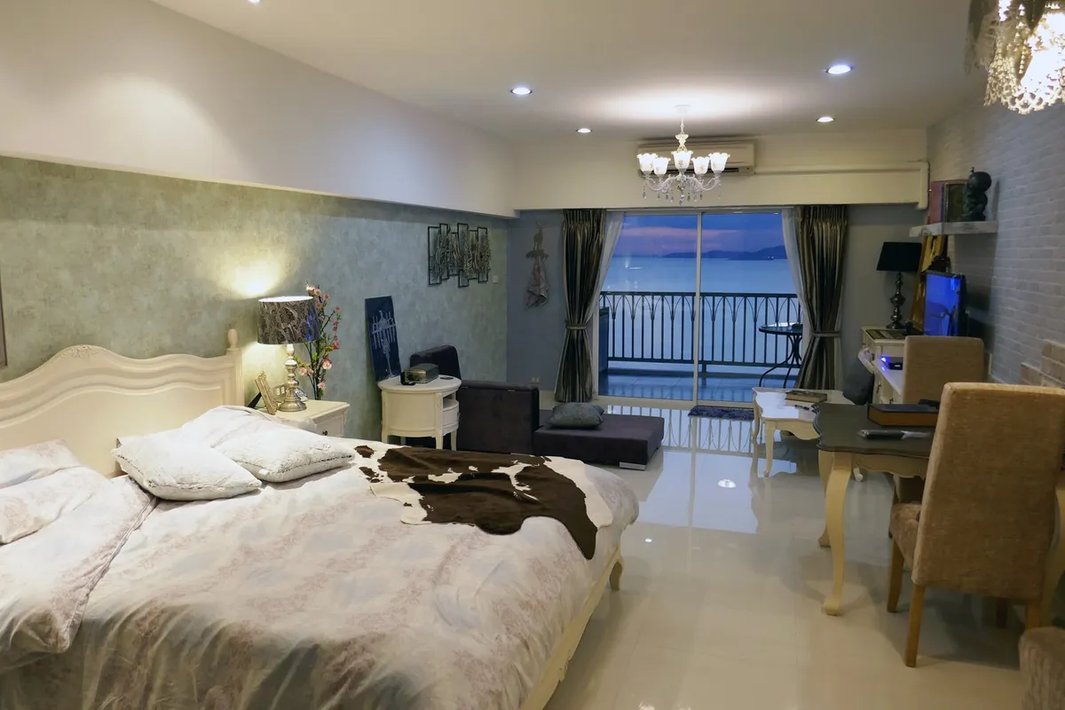 Beautiful Panorama Studio for rent in Wongamat photo 11