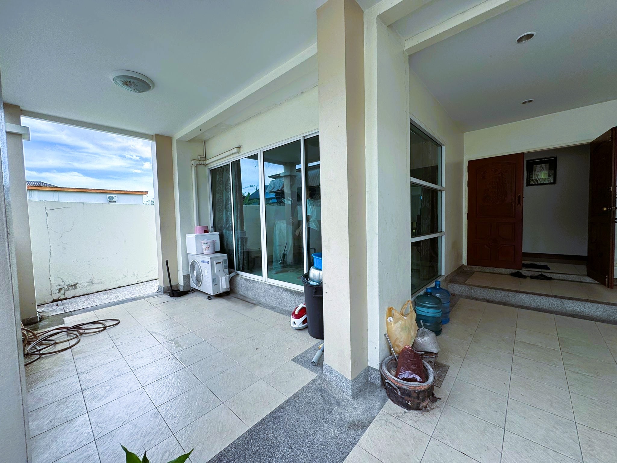 3 Bed 3 Bath Townhouse In East Pattaya photo 27