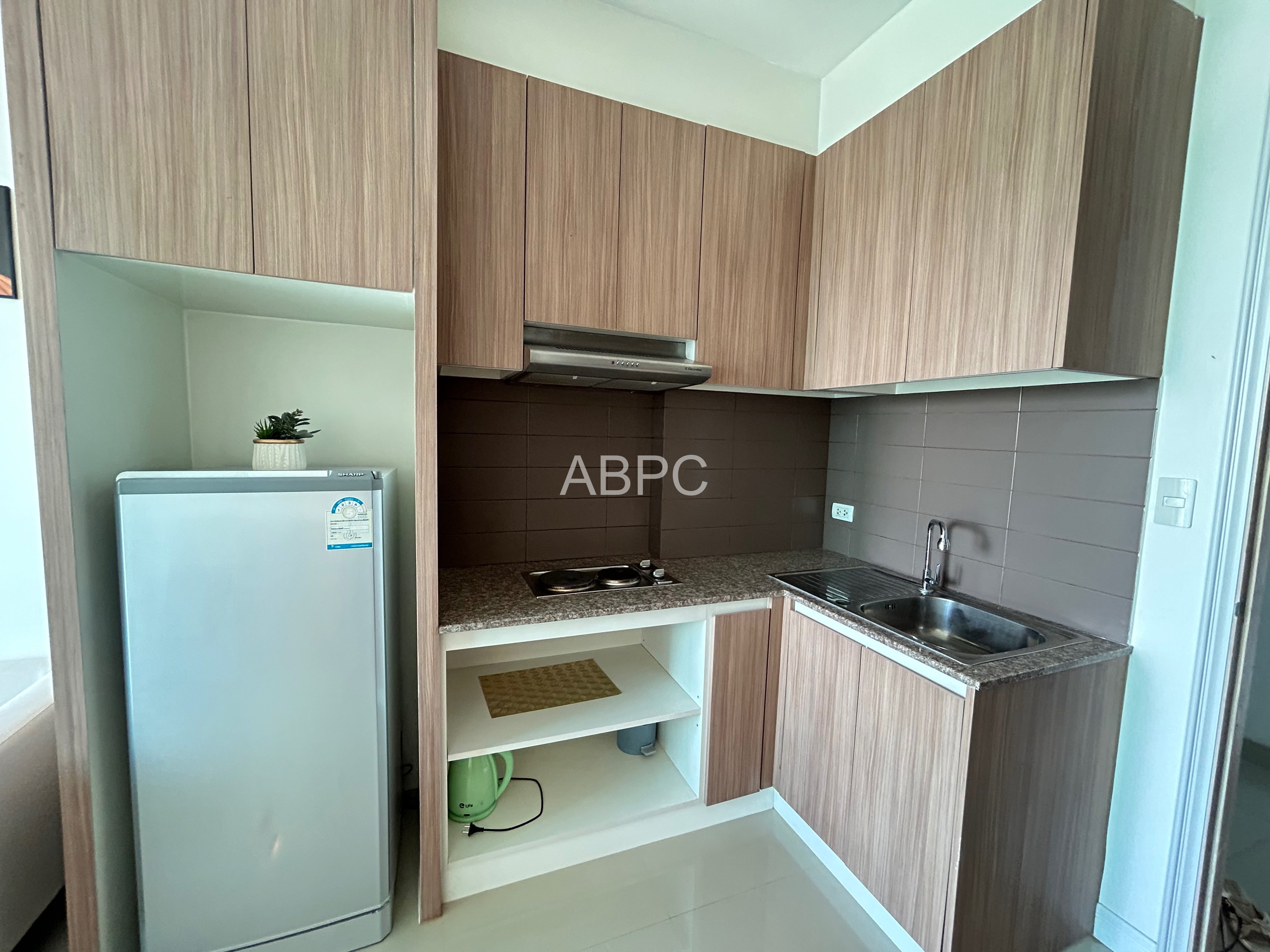 1 Bedroom Condo For Sale In East Pattaya photo 3