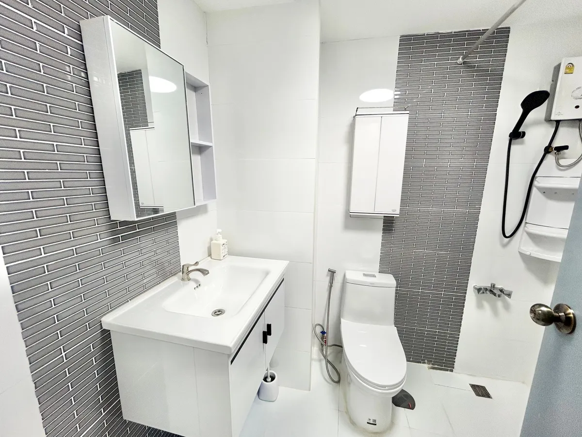 Studio Condo For Sale In Jomtien photo 19