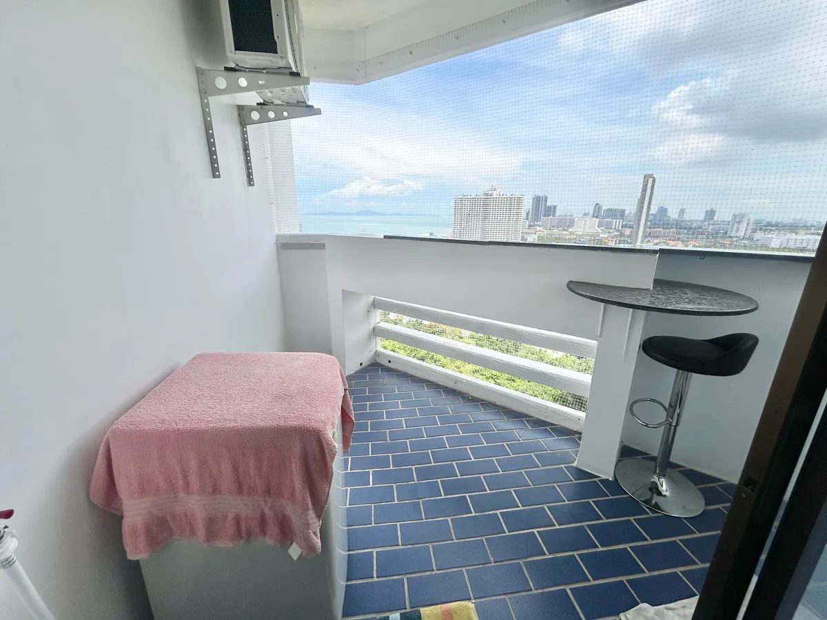 Studio Condo For Sale In Jomtien photo 20