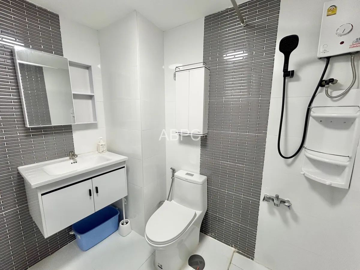 Studio Condo For Sale In Jomtien photo 7