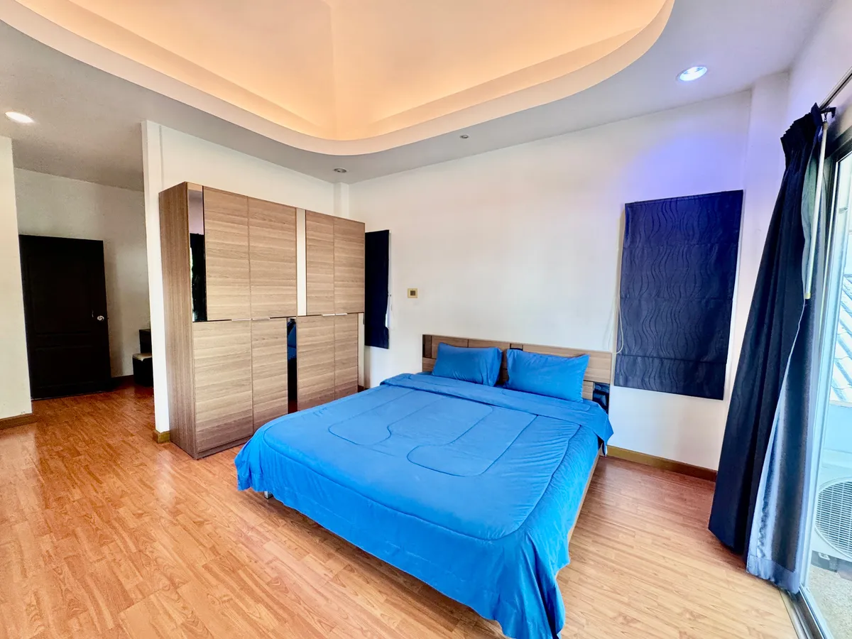 3 Bedrooms 3 bathrooms For rent photo 23