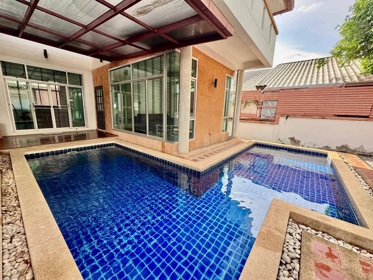 3 Bedrooms 3 bathrooms For rent photo 32