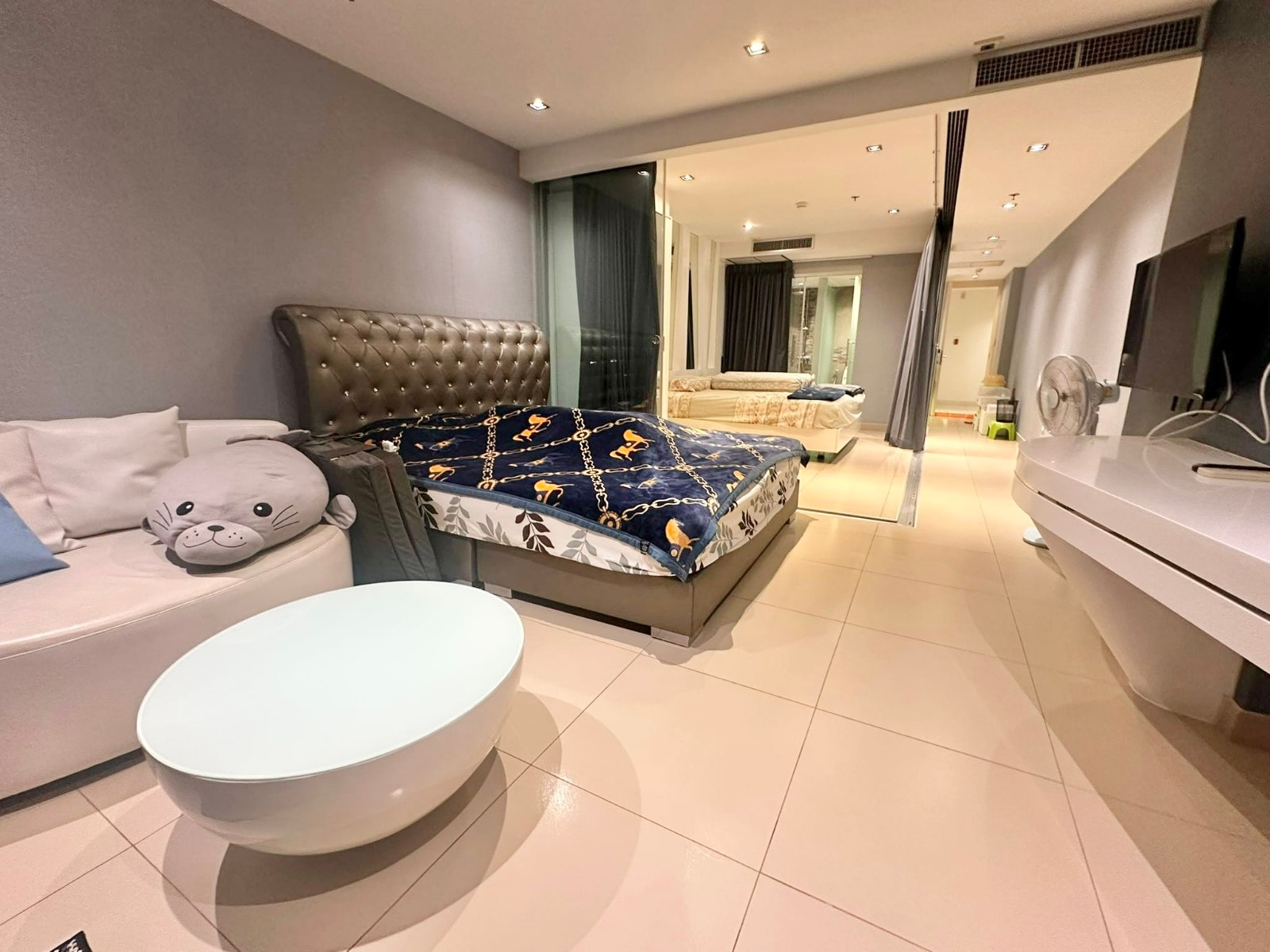 Ocean View Condo For sale And Rent in Prahtamnak photo 15