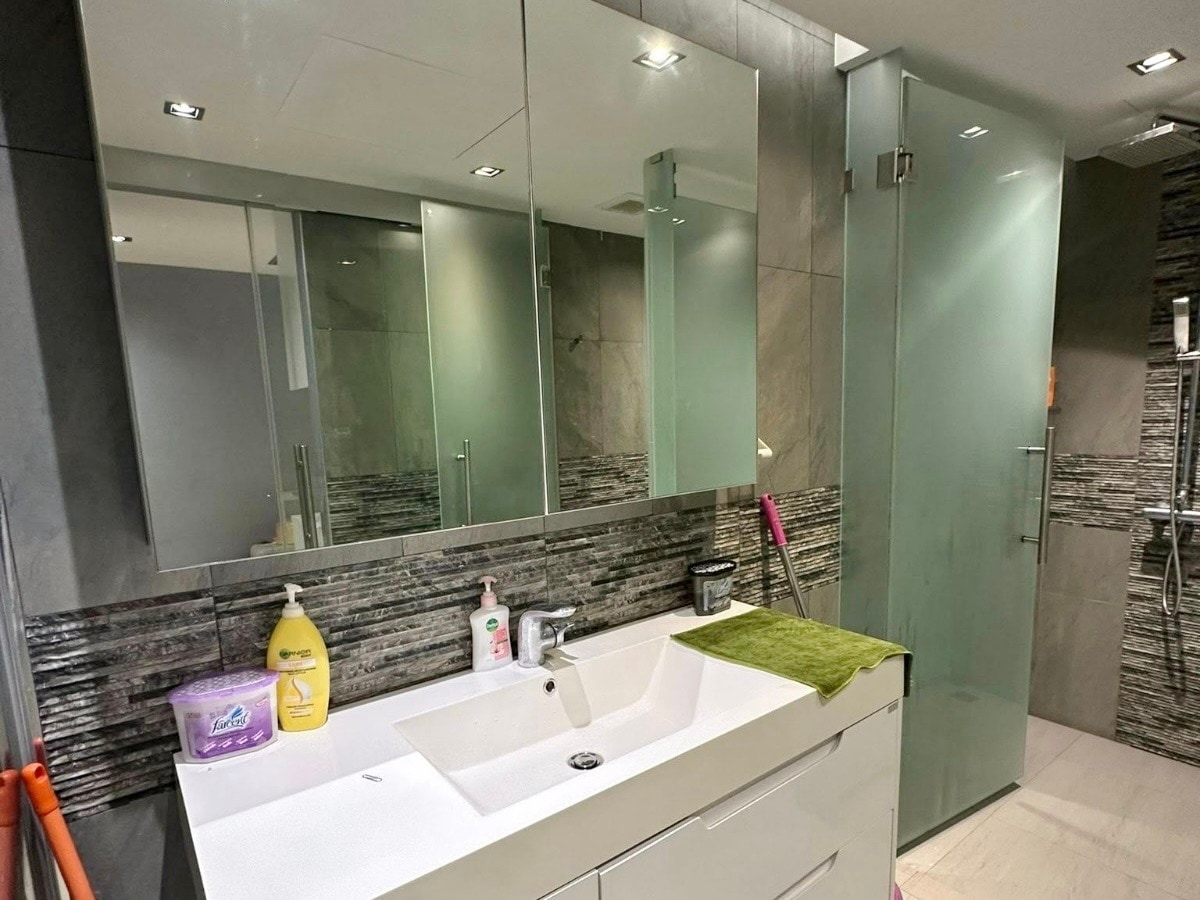 Ocean View Condo For sale And Rent in Prahtamnak photo 10