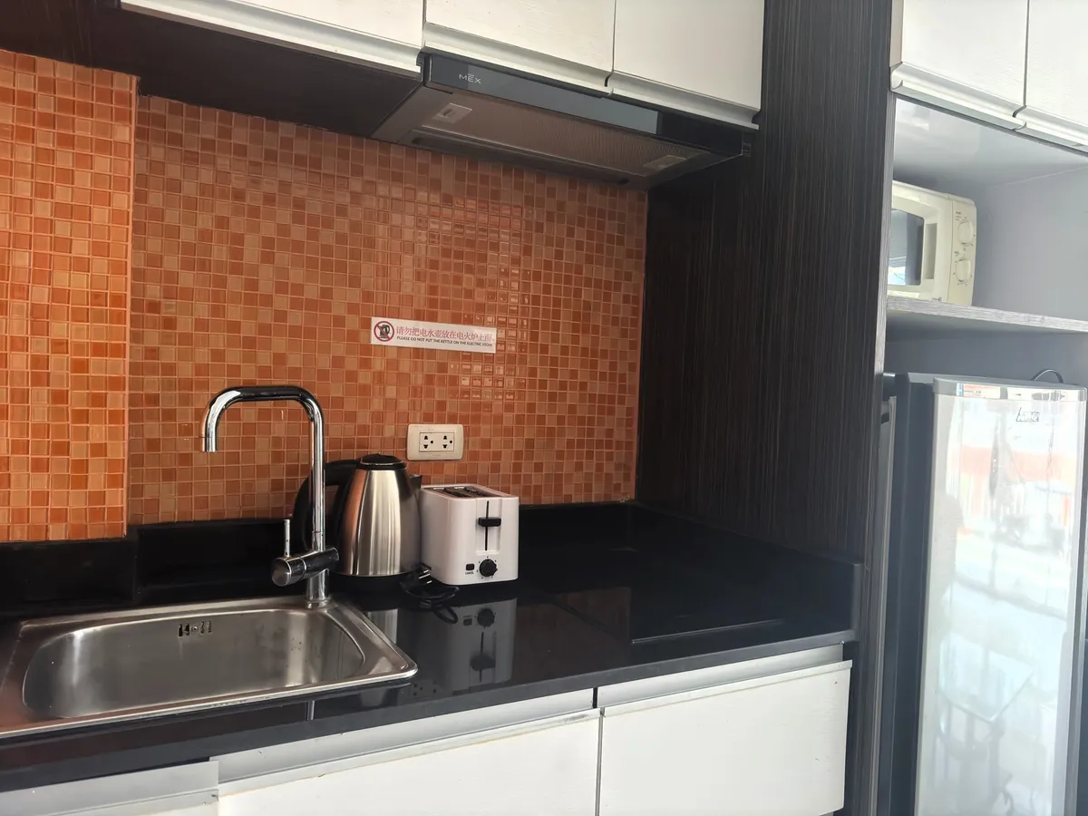Like New Pool View Studio Condo In Pratumnak photo 7