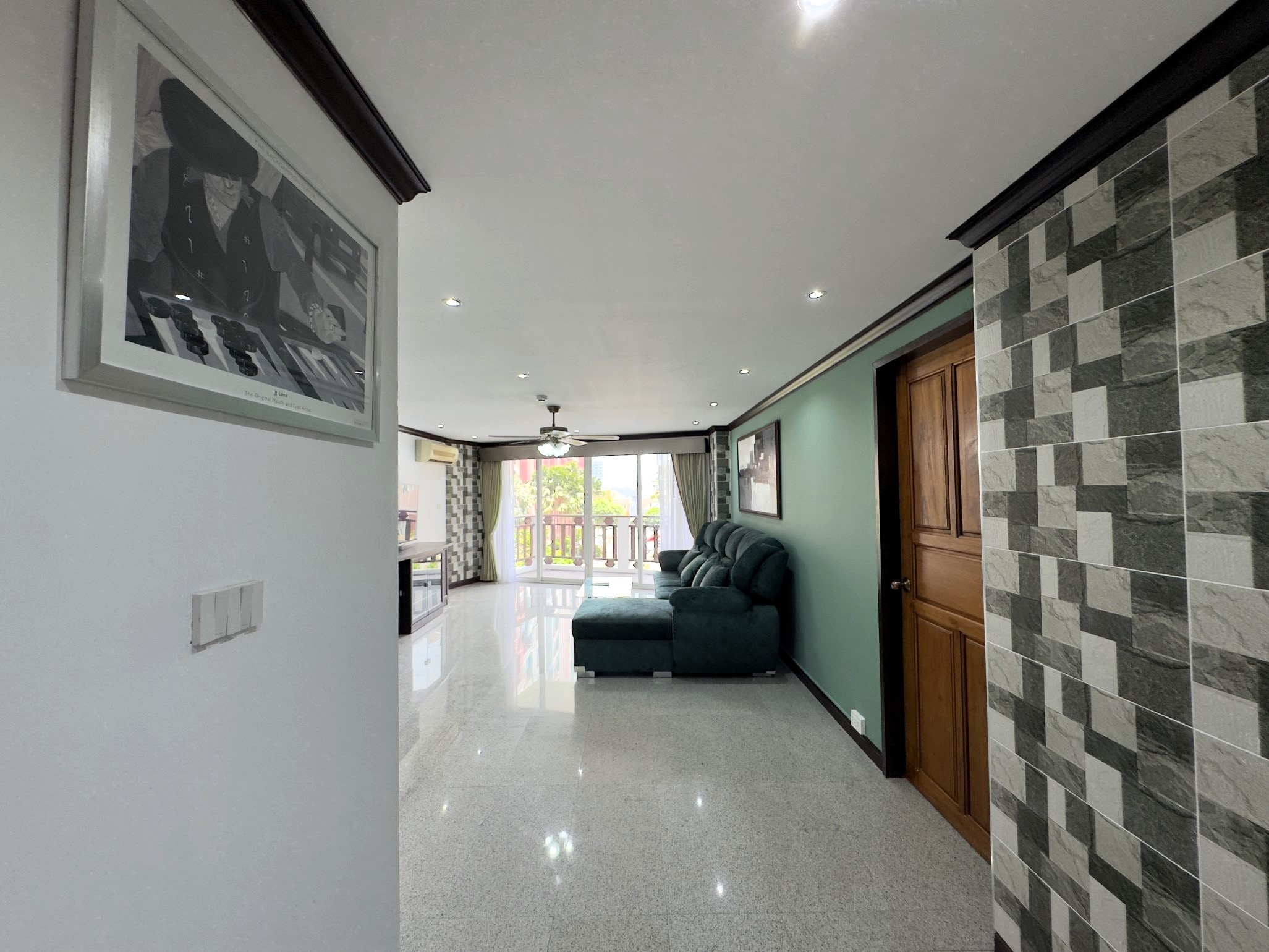 Beautiful large 2 bedrooms 2 bathrooms for Rent and Sale in Jomtien photo 40