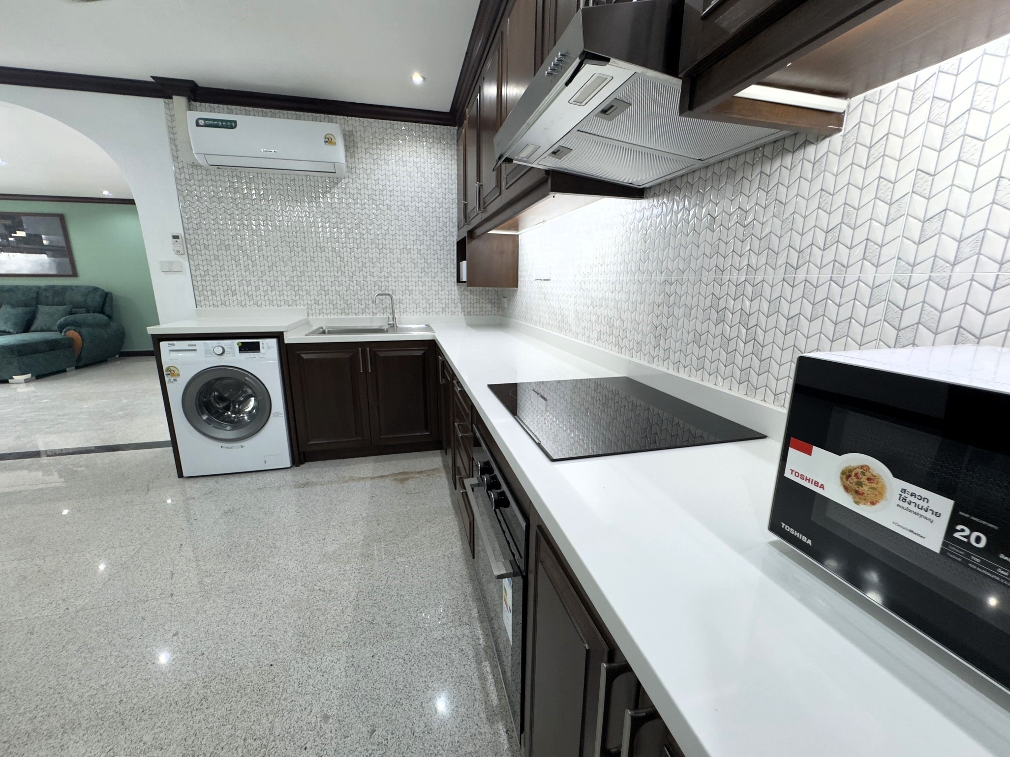 Beautiful large 2 bedrooms 2 bathrooms for Rent and Sale in Jomtien photo 35
