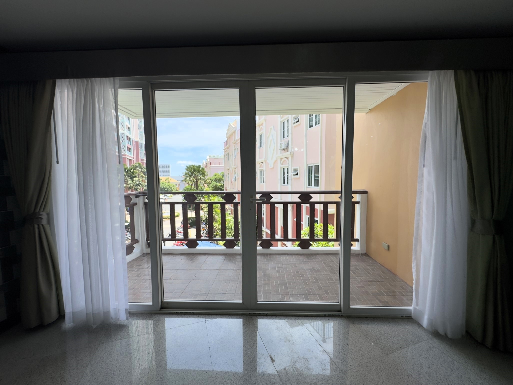 Beautiful large 2 bedrooms 2 bathrooms for Rent and Sale in Jomtien photo 25