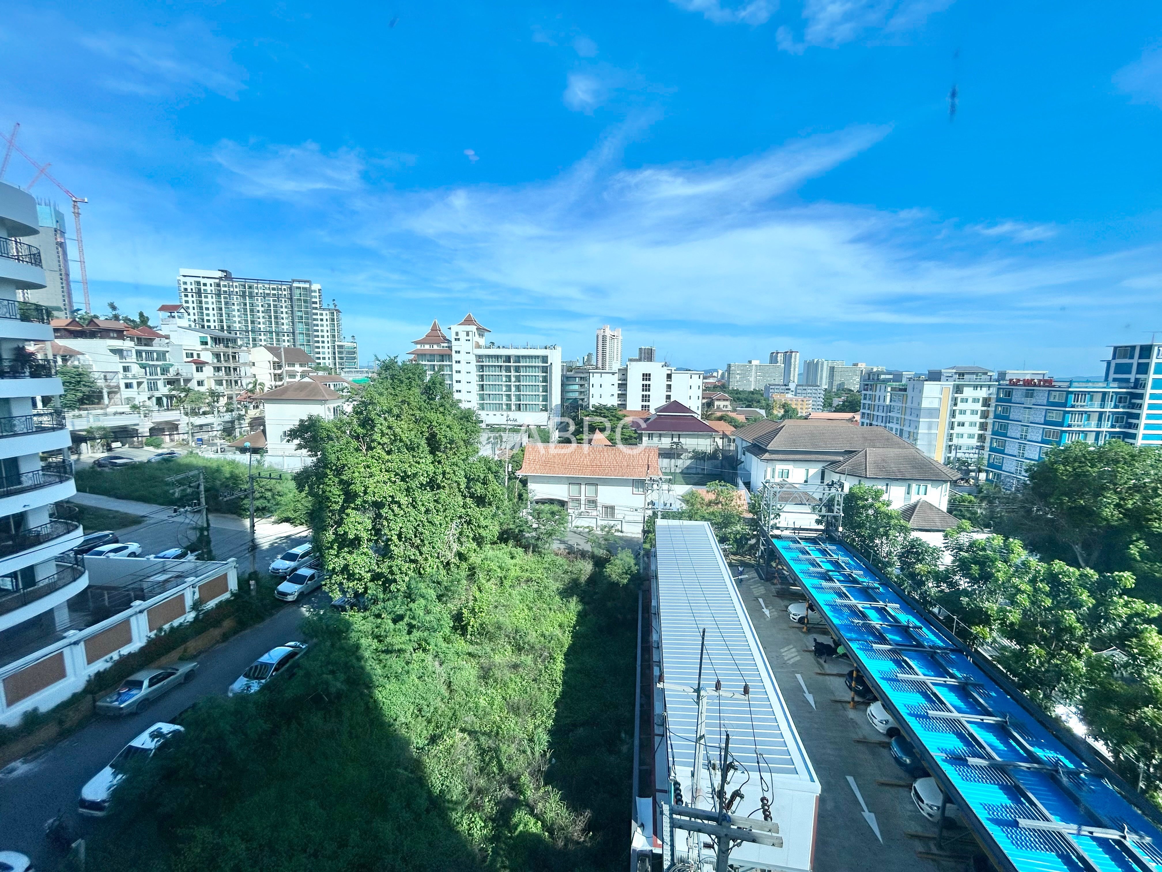 One Bedroom Condo For Rent In Prahtamnak photo 11