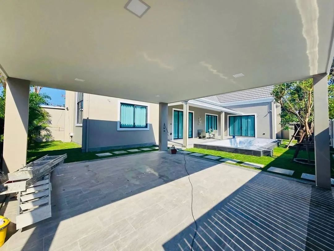 Brand New 3 Bed 4 Bath Pool Villa In East Pattaya photo 17