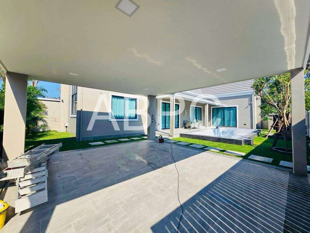 Brand New 3 Bed 4 Bath Pool Villa In East Pattaya photo 12