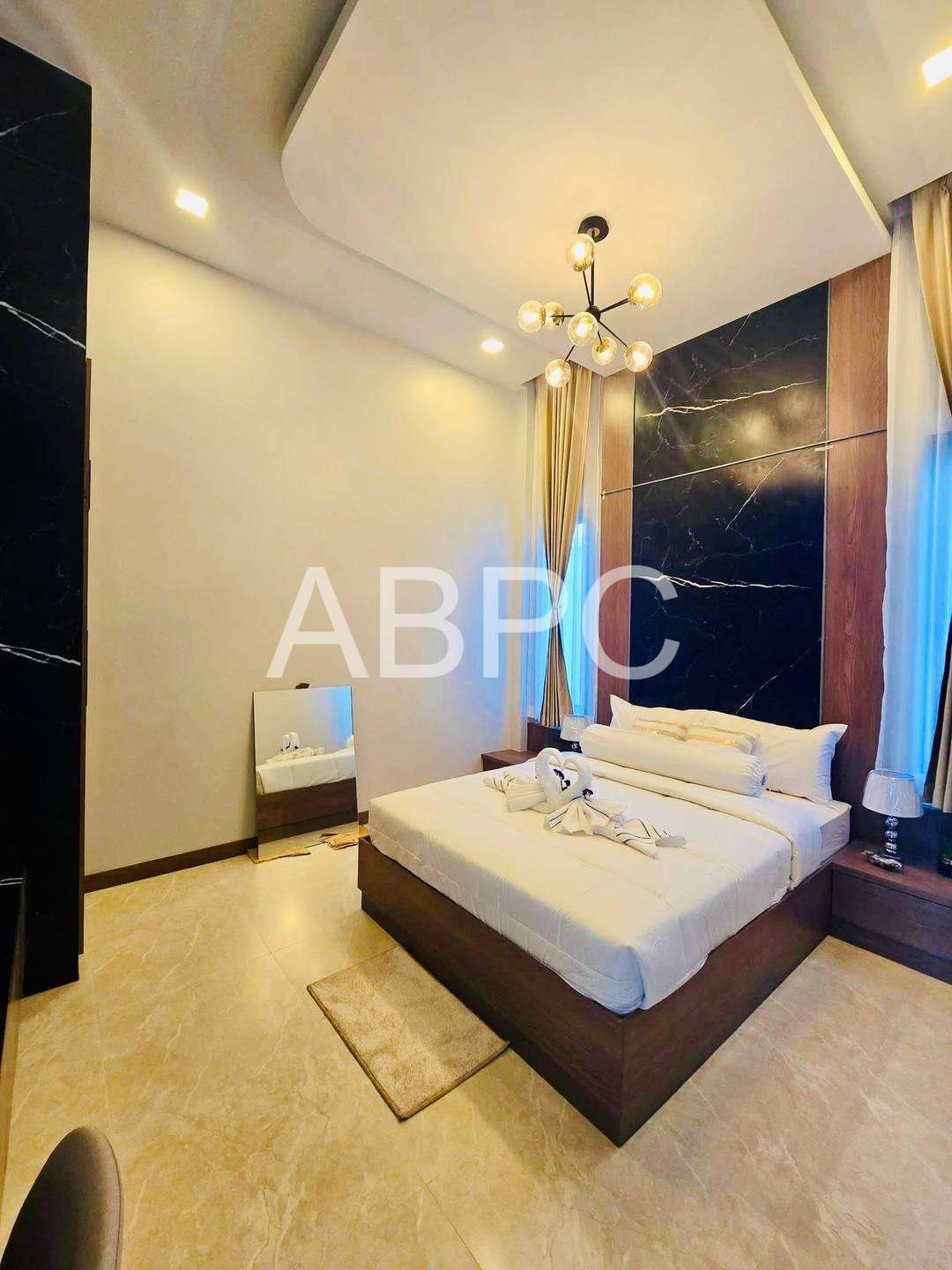 Brand New 3 Bed 4 Bath Pool Villa In East Pattaya photo 13