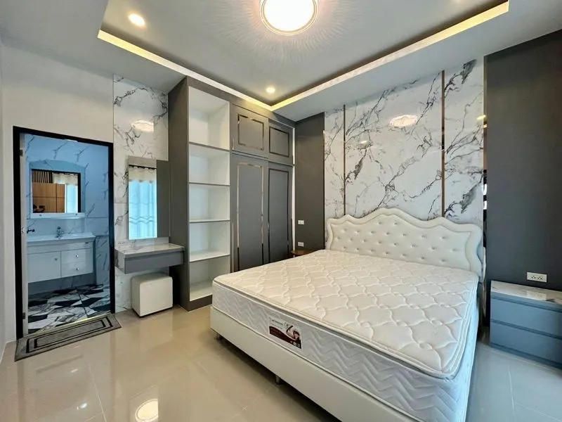 Like New Modern 3 Bed 2 Bath Pool Villa In East Pattaya photo 23