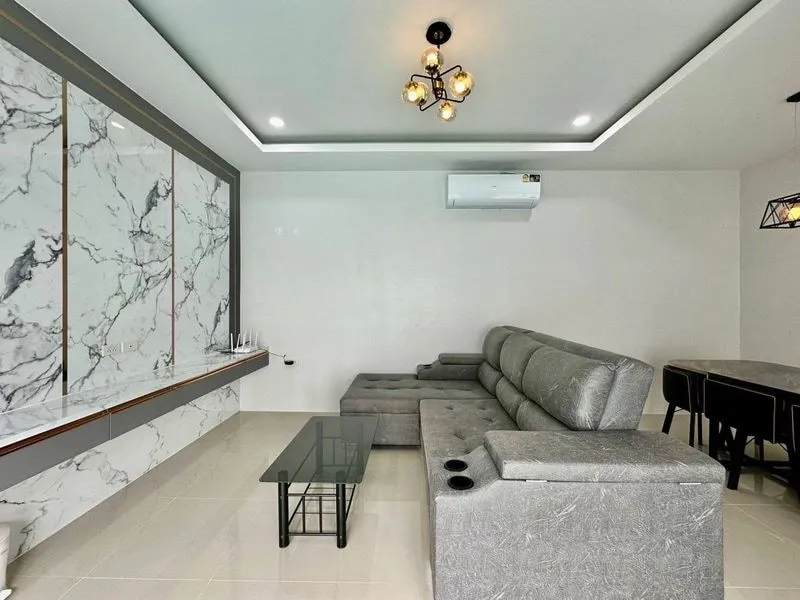 Like New Modern 3 Bed 2 Bath Pool Villa In East Pattaya photo 27