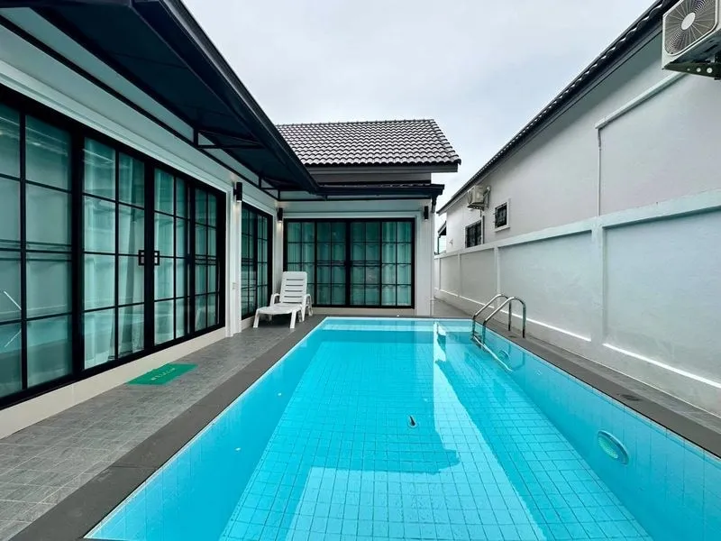 Like New Modern 3 Bed 2 Bath Pool Villa In East Pattaya photo 28