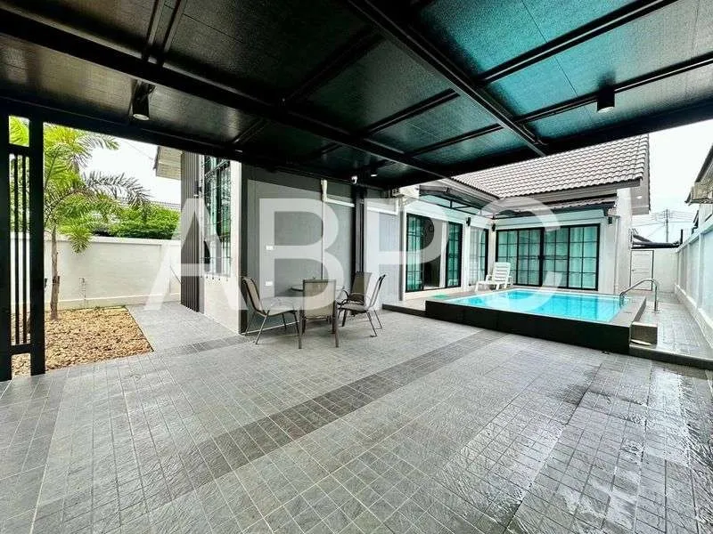 Like New Modern 3 Bed 2 Bath Pool Villa In East Pattaya photo 8