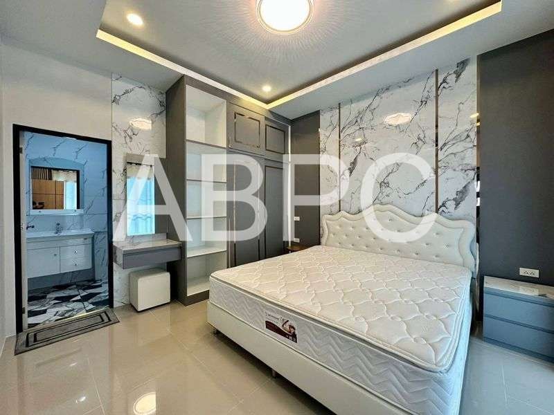 Like New Modern 3 Bed 2 Bath Pool Villa In East Pattaya photo 4