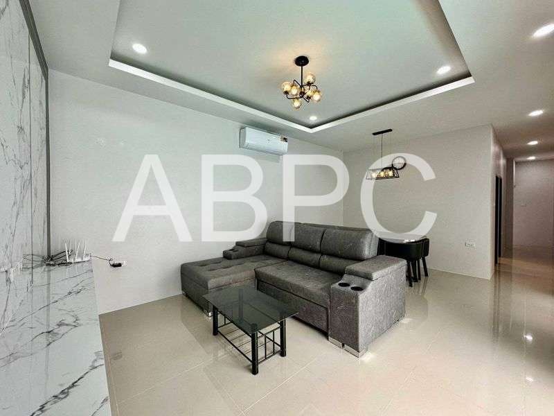 Like New Modern 3 Bed 2 Bath Pool Villa In East Pattaya photo 12