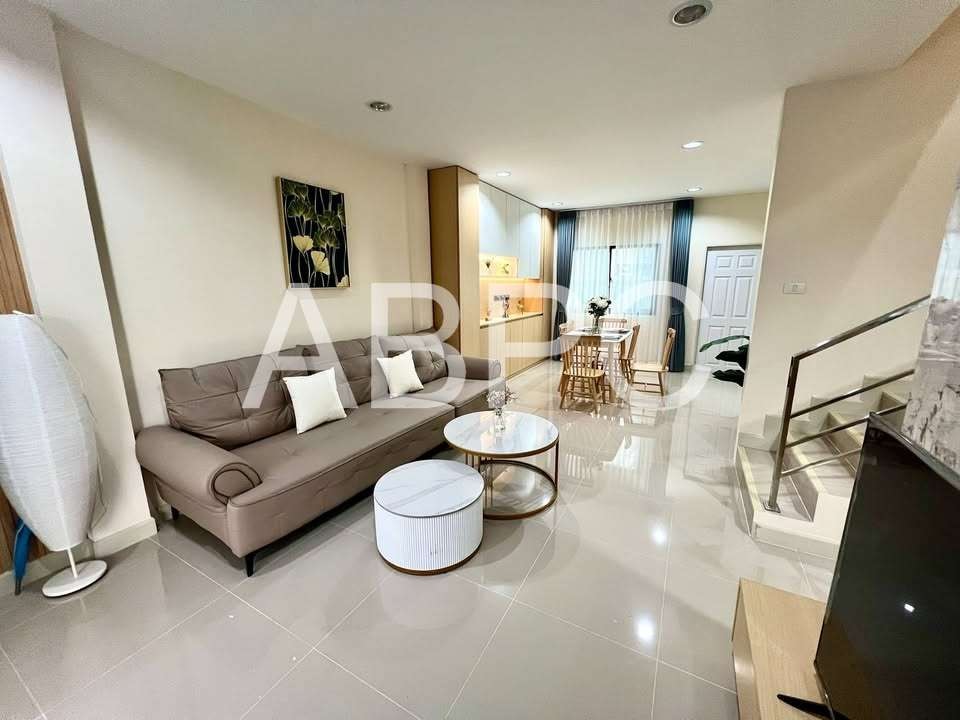 Brand New 3 Bed 2 Bath Townhouse In East Pattaya photo 6