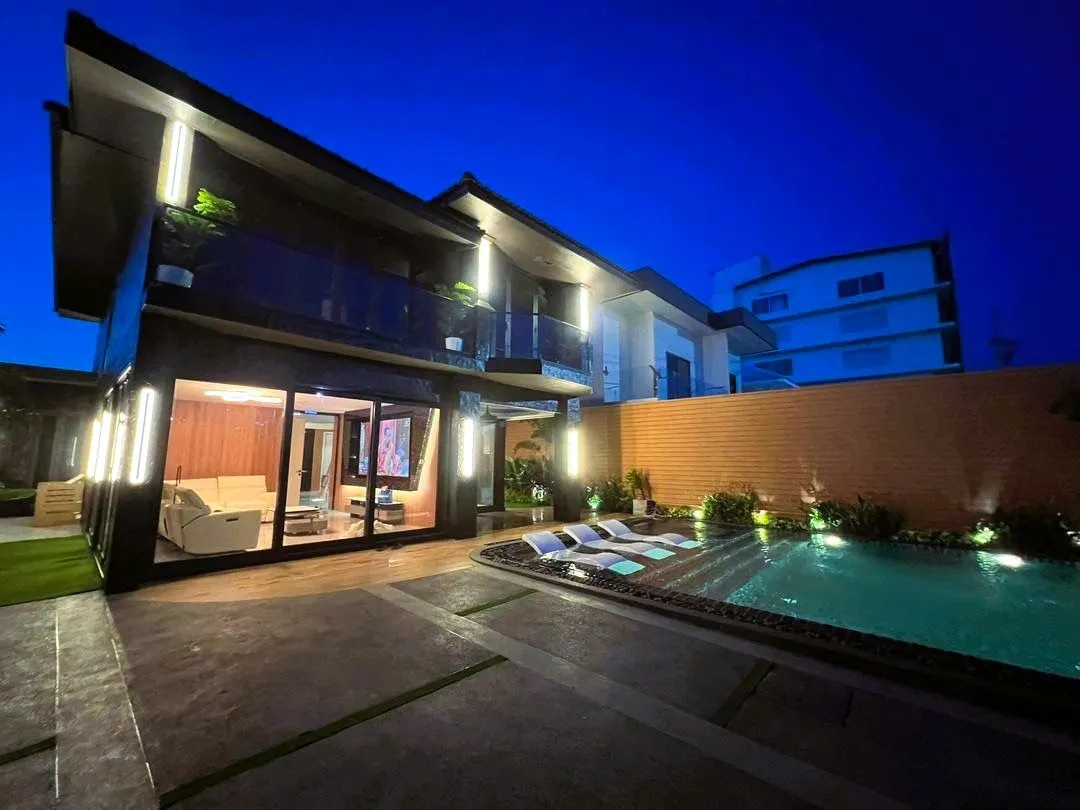 Brand New Modern Luxury 7 Bed 8 Bath Pool Villa In Jomtien photo 17
