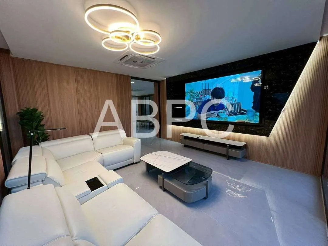 Brand New Modern Luxury 7 Bed 8 Bath Pool Villa In Jomtien photo 3