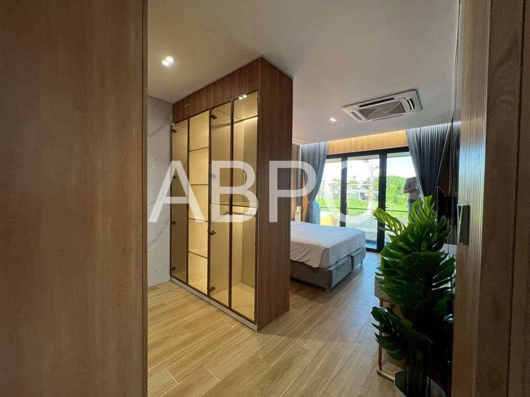 Brand New Modern Luxury 7 Bed 8 Bath Pool Villa In Jomtien photo 2