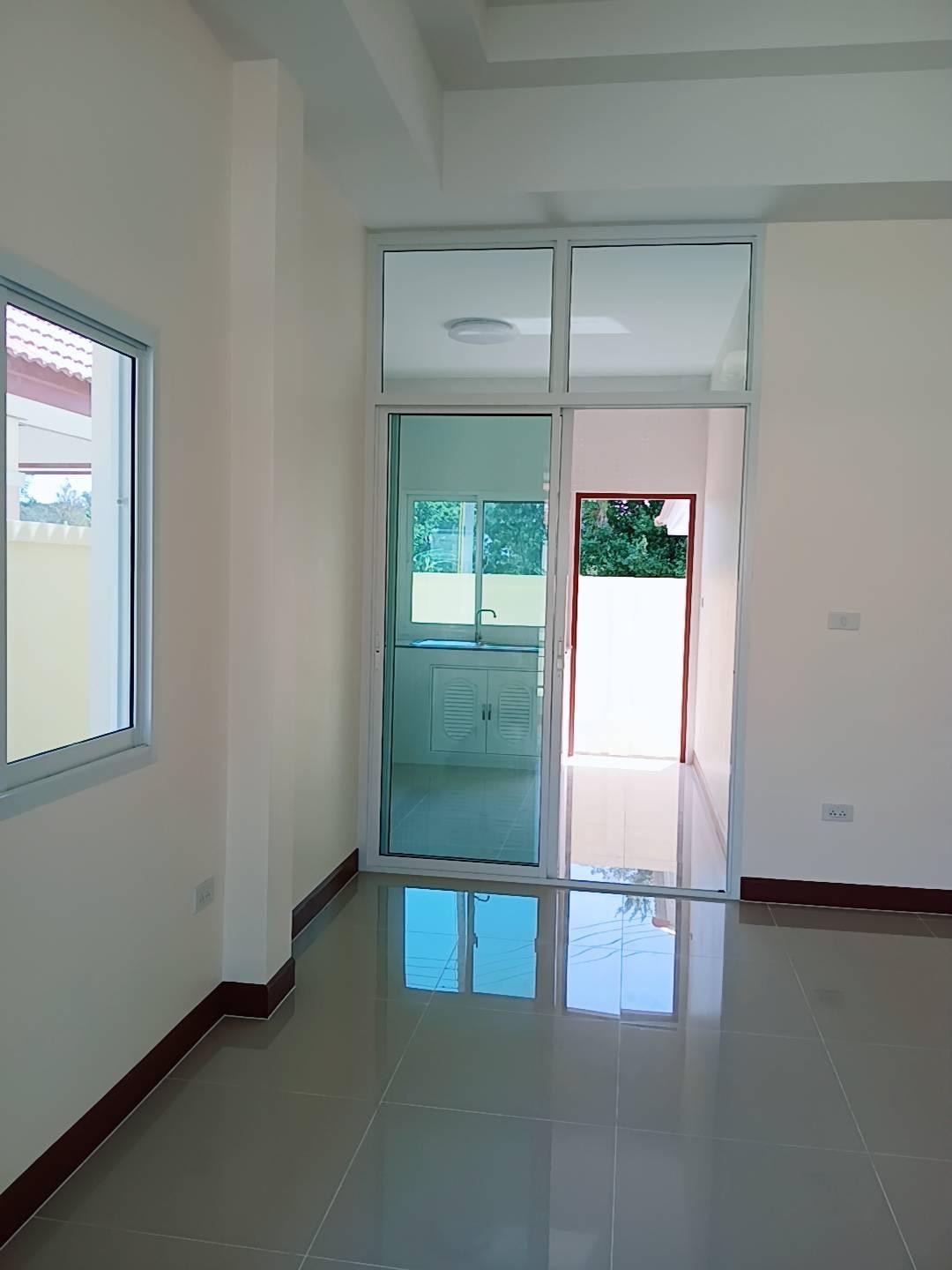 Brand New 3 Bed 2 Bath House In Bang Saray photo 27