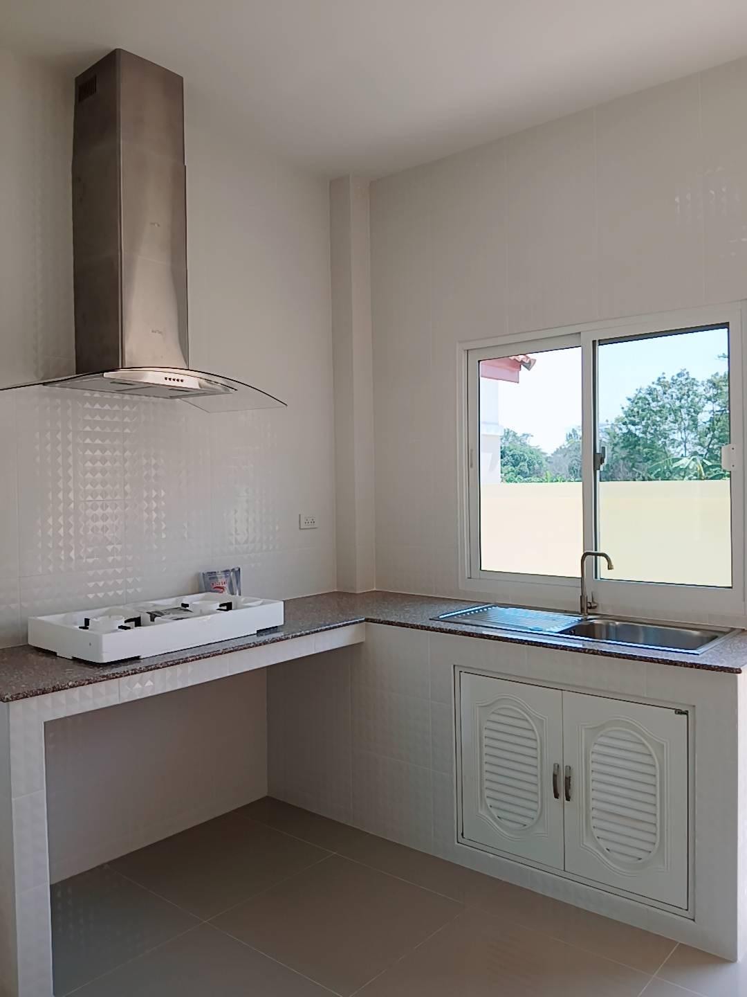 Brand New 3 Bed 2 Bath House In Bang Saray photo 26