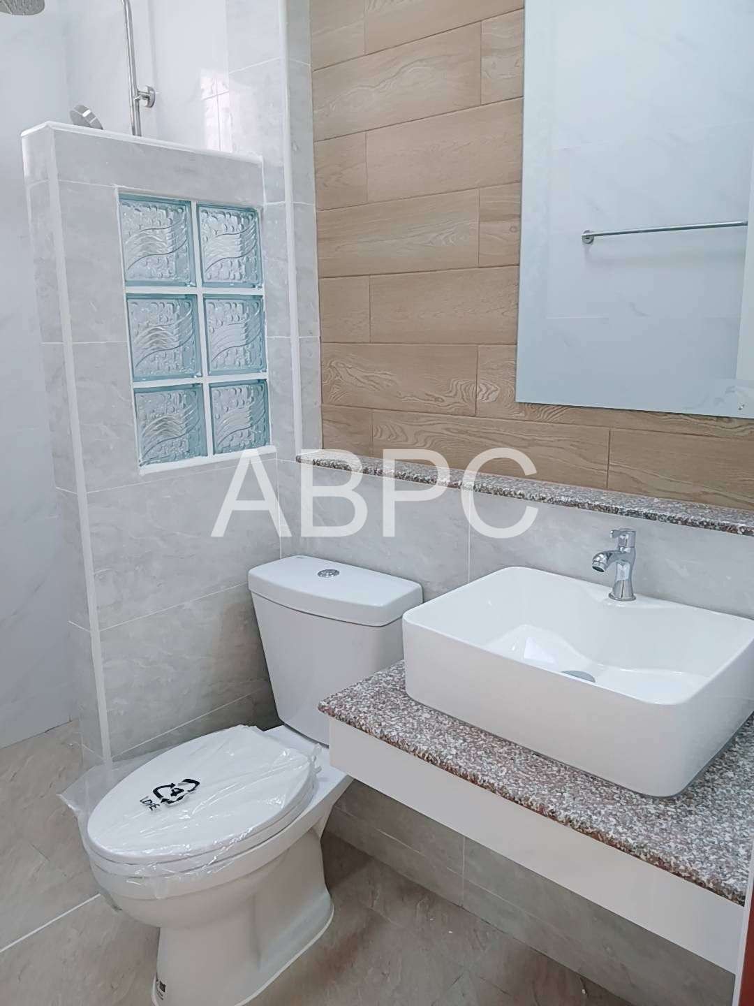 Brand New 2 Bed 2 Bath House In Bang Saray photo 10