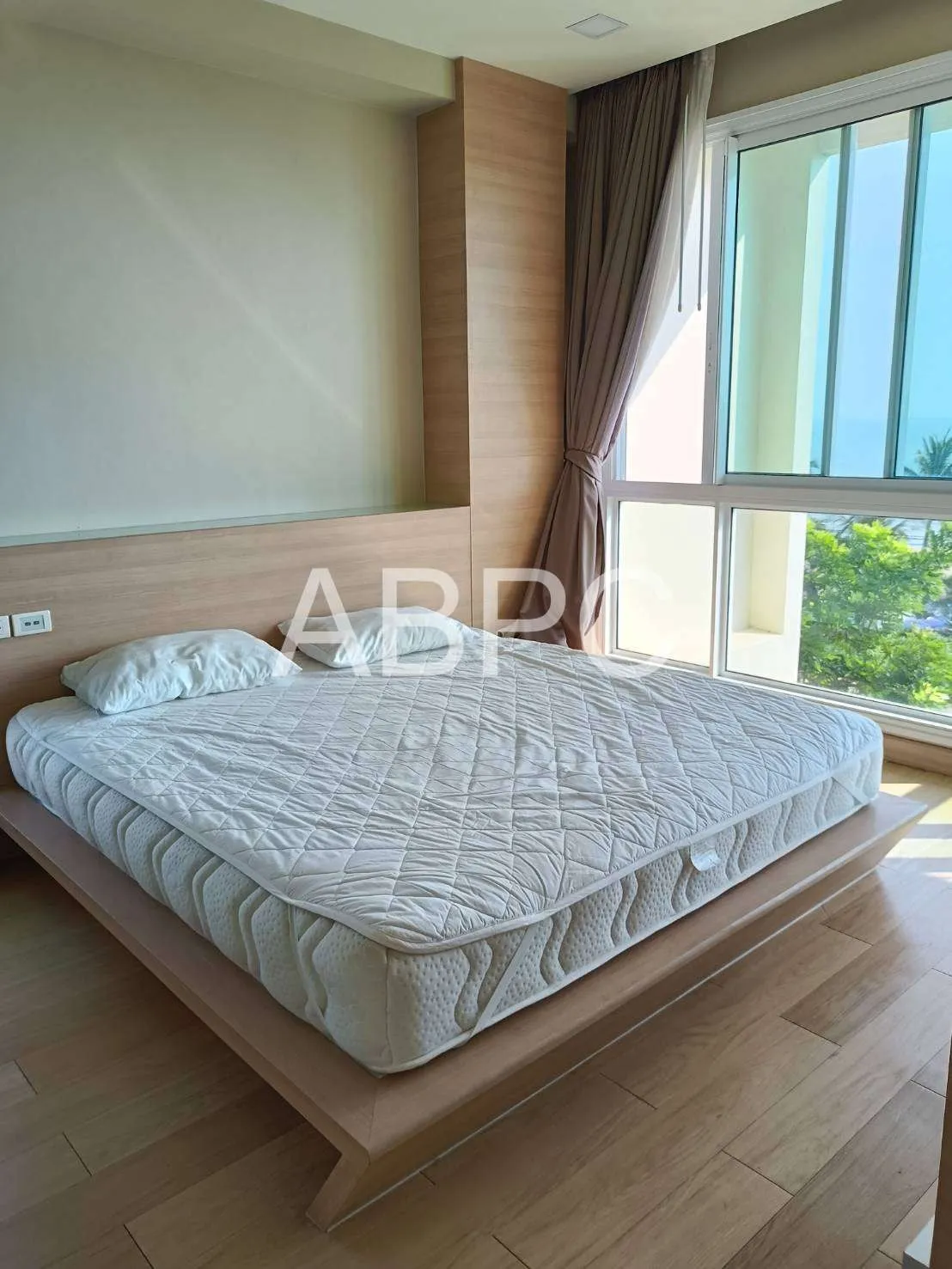 Front Facing Ocean View 2 Bed 2 Bath Condo In Jomtien photo 2