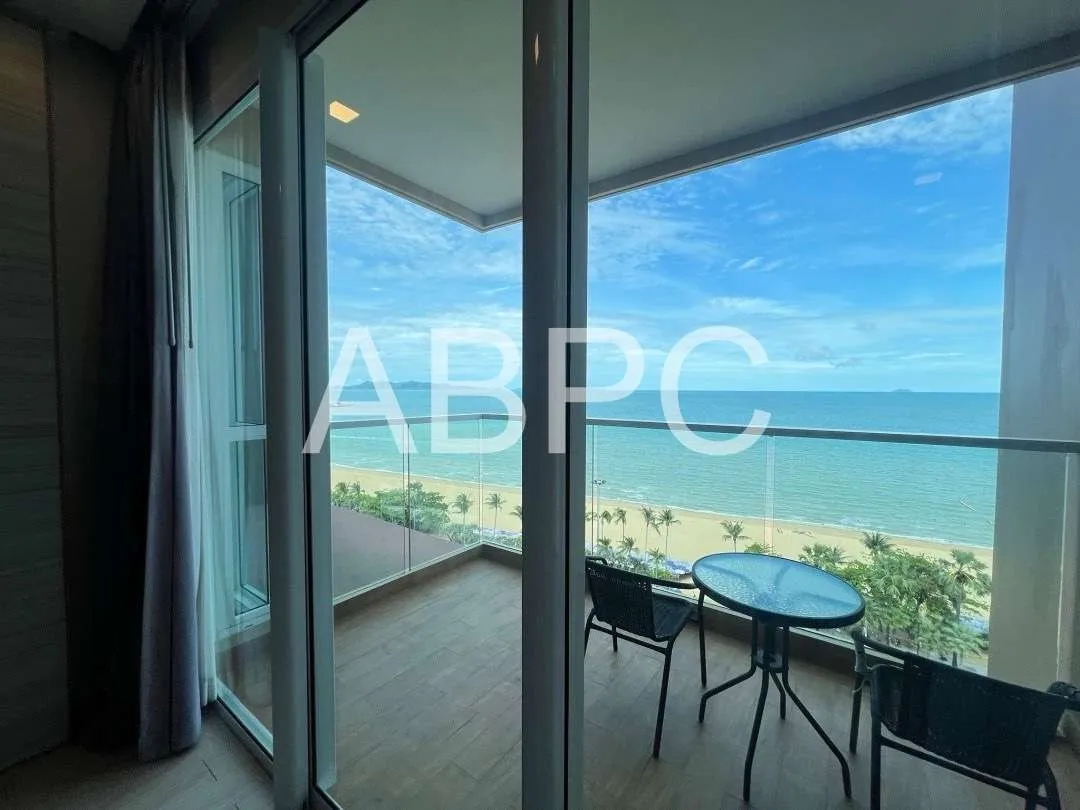 Front Facing Ocean View 1 Bed 1 Bath Condo In Jomtien